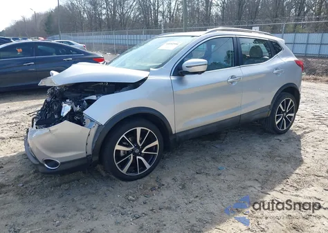 2019 Nissan Rogue Sport Sl z USA, uszkodzony, nr VIN JN1BJ1CP2KW526380